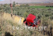 Ανατροπή νταλίκας στην παλιά Εθνική Λιβαδειάς – Λαμίας
