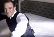 Θυμάστε έτσι τον Φώτη Σπύρου; Δείτε τον σήμερα αγνώριστο