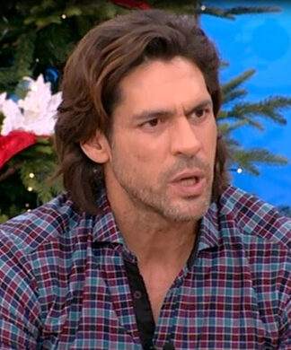 Η αποκάλυψη του Σπαλιάρα: «Έτυχε να κοιμάμαι σ” ένα ξενοδοχείο, τρύπωσε μια θαυμάστρια μέσα και…»