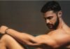Αποκάλυψη για τα backstage της γυμνής φωτογράφισης του Βασάλου: «Είχαν μαζευτεί κάποιοι εκεί πέρα γύρω γύρω και…»
