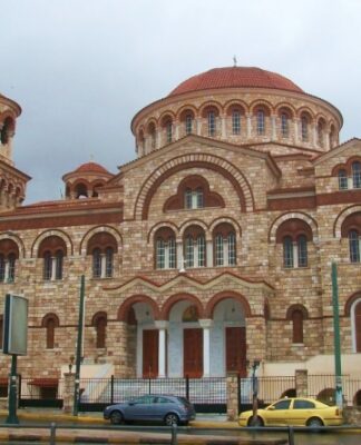 Πανηγυρίζει ο Άγιος Διονύσιος στον Πειραιά!