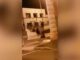 Ασυγκράτητοι. Έκαναν έρωτα σε κοινή θέα πάνω σε άγαλμα (ΒΙΝΤΕΟ)