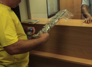 Επιστροφή πινακίδων και αδειών οδήγησης λόγω εορτών
