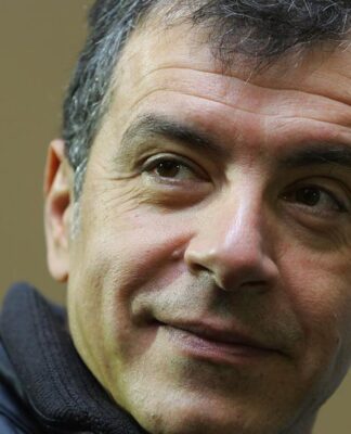 Θεοδωράκης: Για τη Μαρία μου…που δεν άντεξε να περιμένει στην ουρά
