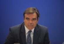 Σχοινάς: Το μνημόνιο όπως το ξέρουμε τελειώνει – Ιστορικές οι θυσίες των Ελλήνων