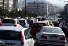Τέλη κυκλοφορίας: Μέχρι την Παρασκευή η προθεσμία αλλιώς… κατάθεση πινακίδων ή πρόστιμο