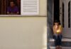 Νίκαια: Μια Οικογένεια Αρνείται να Παραδώσει το Σπίτι της στην Τράπεζα κι «Ας Χυθεί Αίμα»