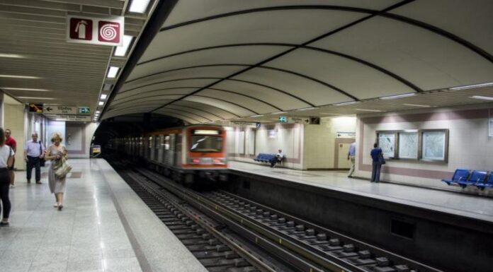 Τριήμερο "κόλαση" για τους επιβάτες των ΜΜΜ – Απανωτές διακοπές λόγω Ερντογάν και Γρηγορόπουλου