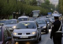 Παράβαση και η μούντζα στον νέο ΚΟΚ. Αλλαγές σε κλήσεις και παραβάσεις