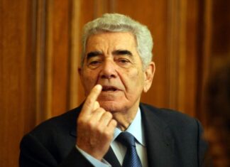 Πέθανε ο Βασίλης Κεδίκογλου