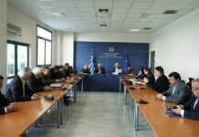 Συνάντηση Γαβρόγλου με 11 δημάρχους για το νέο πανεπιστήμιο Δυτικής Αττικής