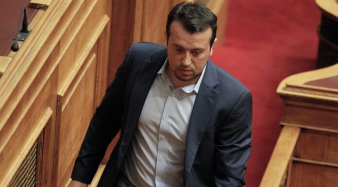 Απίστευτες δηλώσεις Παππά για Σαμαρά. "Έριξε τον Κωνσταντίνο Μητσοτάκη, θέλει να ρίξει και τον Κυριάκο"