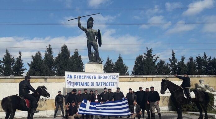 Στο άγαλμα του Λεωνίδα οι αλογατάρηδες της Κρήτης – Πάνε Θεσσαλονίκη για το συλλαλητήριο