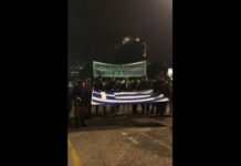 Τραγουδώντας ριζίτικα έφτασαν στον Λευκό Πύργο οι Κρητικοί βρακοφόροι