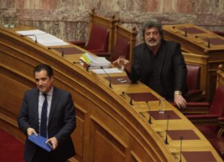 "Κεραυνοί" Πολάκη για το συλλαλητήριο στη Θεσσαλονίκη