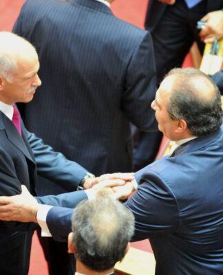 Παπανδρέου: Το 2008 συνεργαστήκαμε με τον Καραμανλή για το Σκοπιανό