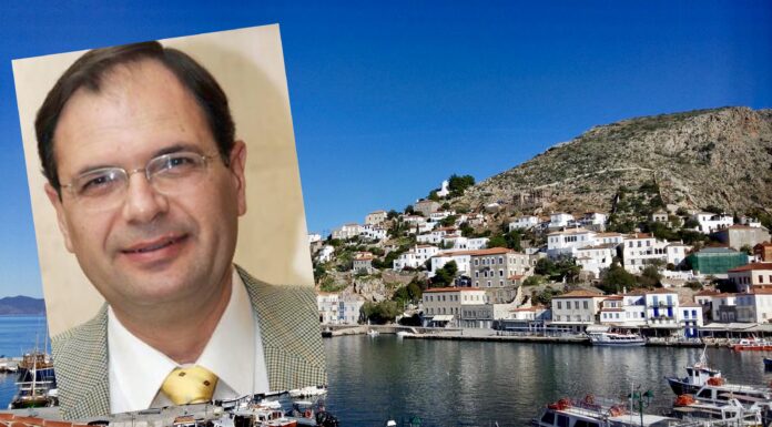 ΥΔΡΑ: Μεγάλη δυσαρέσκεια για Κουκουδάκη – Πιέζουν Αναστόπουλο για «come back»