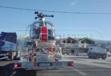Γιάννενα: Το ελικόπτερο που μαγνήτισε τα βλέμματα σε δρόμο – Οι εικόνες που τράβηξαν οδηγοί