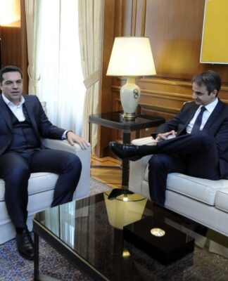 Μητσοτάκης σε Τσίπρα για Σκοπιανό: Είναι αργά αλλά θα έρθω