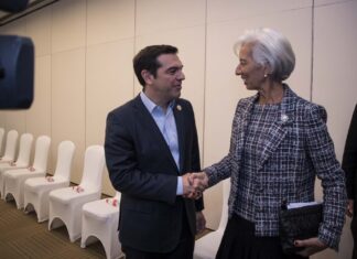 Panorama: Η ελάφρυνση του ελληνικού χρέους είναι αναγκαία