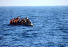Ιταλία: Toυλάχιστον 25 νεκροί και 85 διασωθέντες από ναυάγιο