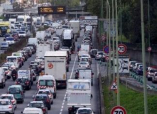 Ταλαιπωρία για αρκετές ώρες στην άνοδο του Κηφισού (ΦΩΤΟ)