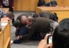 ΗΠΑ: "Χαμός" στην δίκη του Λάρι Νάσαρ – Πατέρας αθλήτριας προσπάθησε να τον χτυπήσει