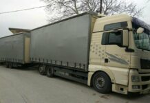 Χειροπέδες σε 55χρονο Σκοπιανό για μεταφορά μεταναστών