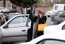 Ιράν: Δεν βρίσκουν τα συντρίμμια του αεροπλάνου που συνετρίβη.