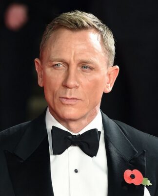 Αγνώριστος ο Daniel Craig – Χαμός στα social media