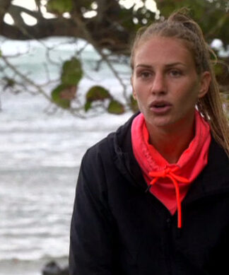 Survivor 2: Κατερίνα Δαλάκα: «Κάτι γίνεται στην καλύβα που δεν το ξέρουμε»