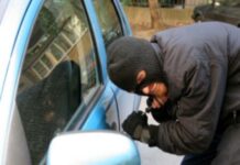 Βέροια: Λύθηκε το μυστήριο με τις αλλεπάλληλες διαρρήξεις αυτοκινήτων – Η τύχη εγκατέλειψε τον δράστη.