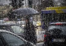 Καιρός: Πάρτε ομπρέλα – Χιόνια και καταιγίδες σε ολόκληρη τη χώρα – Που θα χτυπήσουν τα φαινόμενα