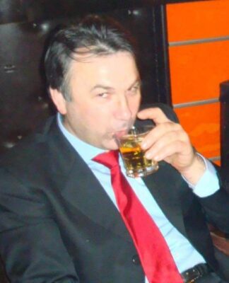 Λάρισα: Σκοτώθηκε σε φοβερό τροχαίο ο Νίκος Κουκάκης – Δάκρυα για τον άτυχο επιχειρηματία