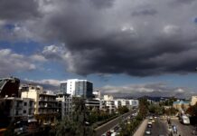 Καιρός: Νοτιάδες, χαλαζοπτώσεις, βροχές και καταιγίδες