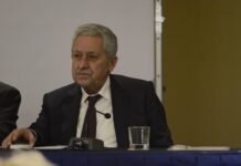 Ανασχηματισμός: Ομοβροντία της αντιπολίτευσης με… αγαπημένο στόχο τον Κουβέλη.