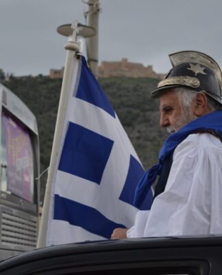 Άργος: Και ο… Κολοκοτρώνης στο συλλαλητήριο για τη Μακεδονία.