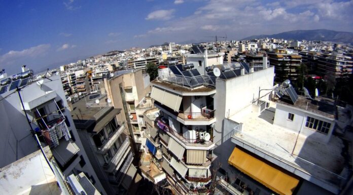 Θα αλλάξουν χέρια 17.000 ακίνητα – Ποιοι φορολογούμενοι μπαίνουν στο στόχαστρο – Εκατομμύρια και οι κατασχέσεις καταθέσεων