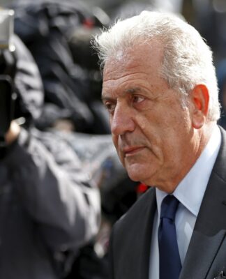 Αβραμόπουλος: Κίνδυνος να τεθεί εκτός ορίων το ζήτημα των Ελλήνων στρατιωτικών