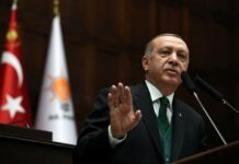 Οργή και απειλές Ερντογάν: Θα ανοίξω τα σύνορα και δεν θα βρίσκετε τρύπα να κρυφτείτε.