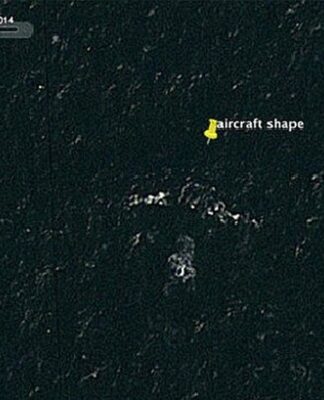 Βρήκε τη μοιραία πτήση MH370 στο Google Earth – «Τρύπες από σφαίρες στα συντρίμμια»