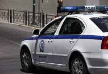 Πτώμα άνδρα βρέθηκε μέσα σε αυτοκίνητο στην Καλλιθέα.