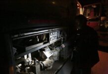 Καιρός: Χωρίς ρεύμα πολλές περιοχές της νότιας Αττικής.