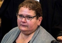 Φρίκη: Έπνιξε πέντε νεογέννητα παιδιά της στην μπανιέρα και τα έκρυψε στον καταψύκτη