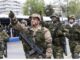 Θεσσαλονίκη: Καταδρομείς φωνάζουν συνθήματα και σείεται η γη – Μήνυμα στην παρέλαση από τους επίλεκτους των επιλέκτων