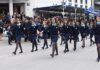 Λάρισα: "Η τελευταία παρέλαση με μνημόνια" – Μαθητές και στρατιώτες σε άψογους σχηματισμούς