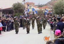 Λήμνος: Ψέλνουν τον εθνικό μας ύμνο και προκαλούν συγκίνηση – Η μεγάλη στρατιωτική παρέλαση