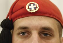 Ευρωπαϊκή Επιτροπή: Η Ελλάδα είναι Ευρώπη και η Ευρώπη είναι Ελλάδα