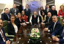 Ο Ερντογάν βάζει από το… παράθυρο θέμα "ανταλλαγής" των δυο Ελλήνων στρατιωτικών με τους 8 Τούρκους