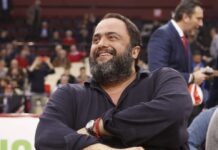 Θύρα 7: Στηρίζει Μαρινάκη και προειδοποιεί την Κυβέρνηση!